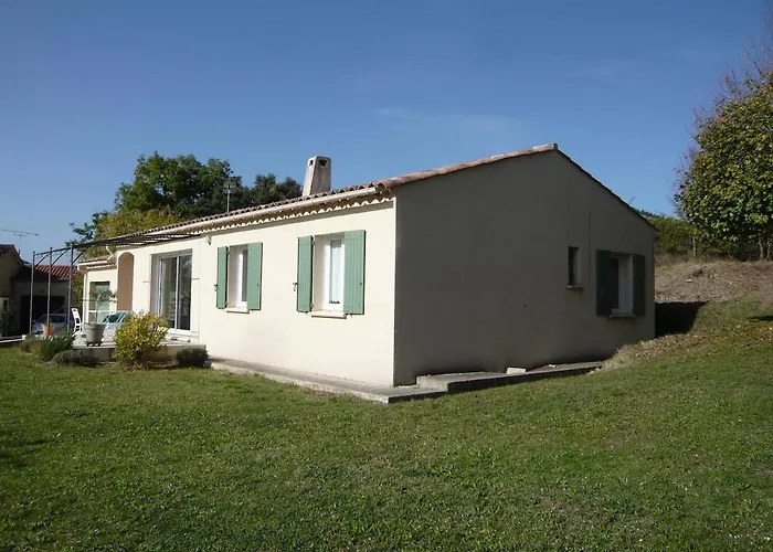 Holiday home Comfortable Mirabeau (Alpes-de-Haute-Provence)